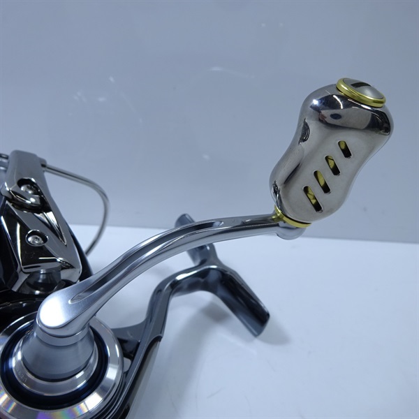 １８イグジストＬＴ２５００Ｓ－ＣＸＨ